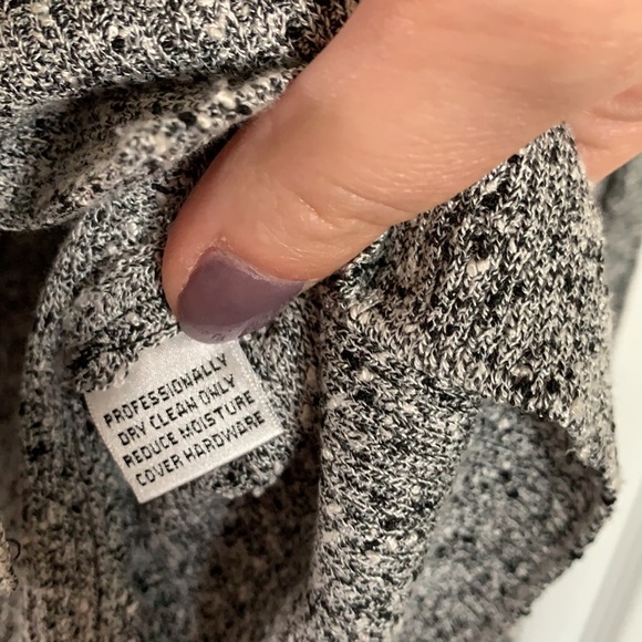 St John by Marie Gray sweater - Picture 4 of 4